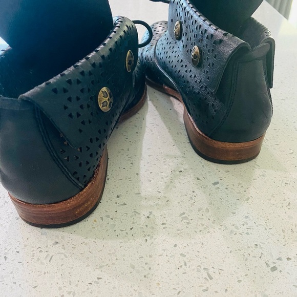 PATRICIA NASH GENUINE LEATHER ANKLE SHOES - Picture 2 of 5